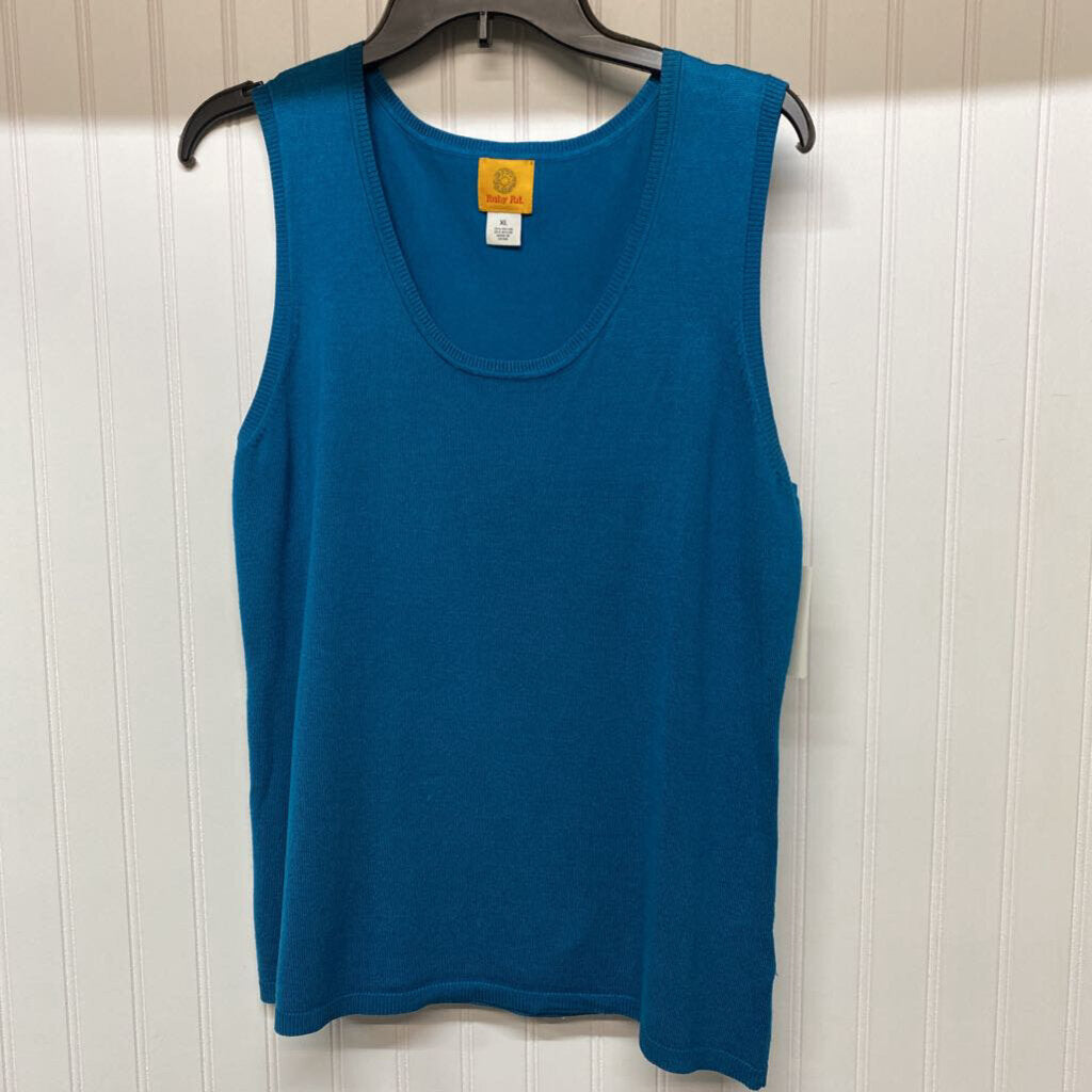 SLEEVLESS SWEATER