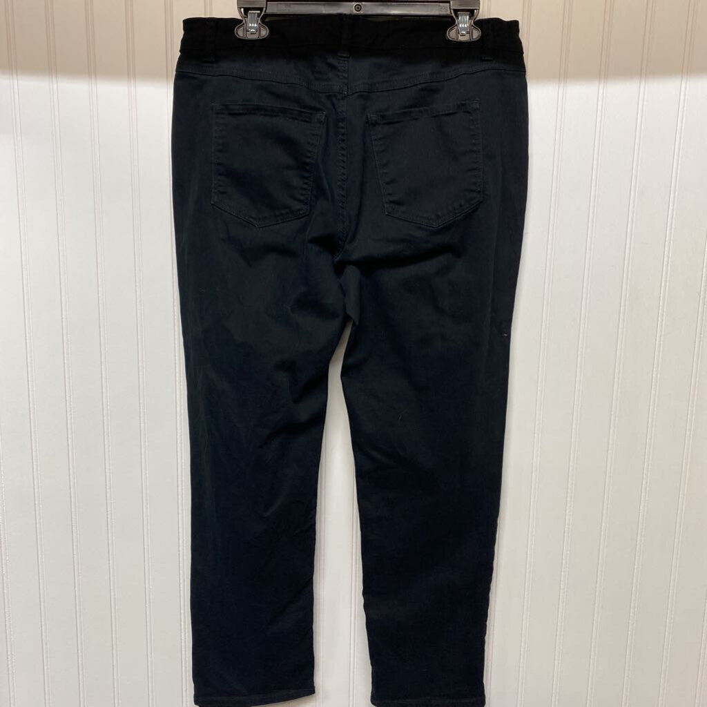 BLACK DENIM JEANS