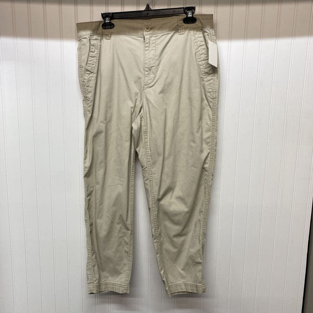 FLAT FRONT KHAKI PANTS