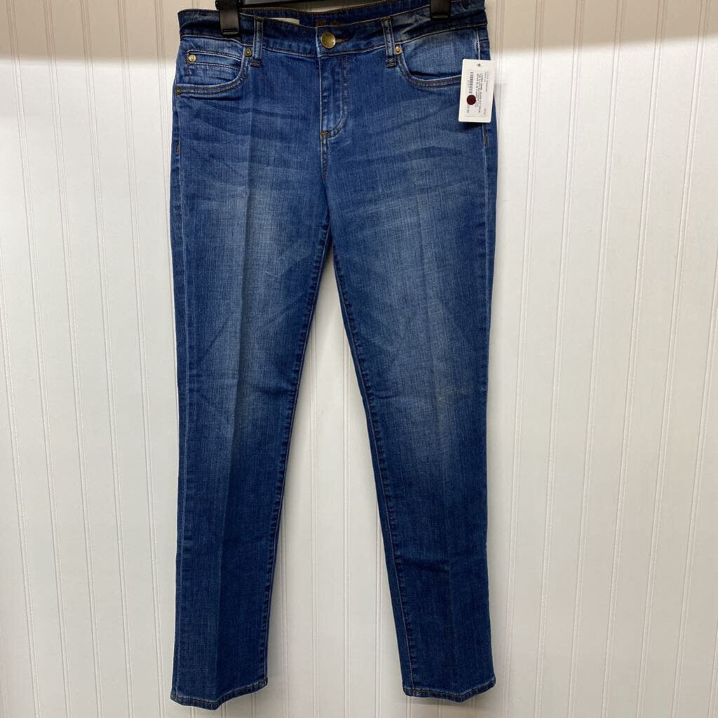BOYFRIEND CUT JEANS
