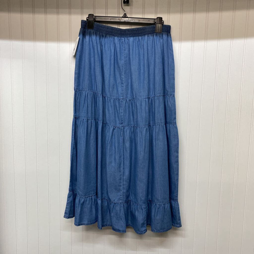 LONG BLUE SKIRT