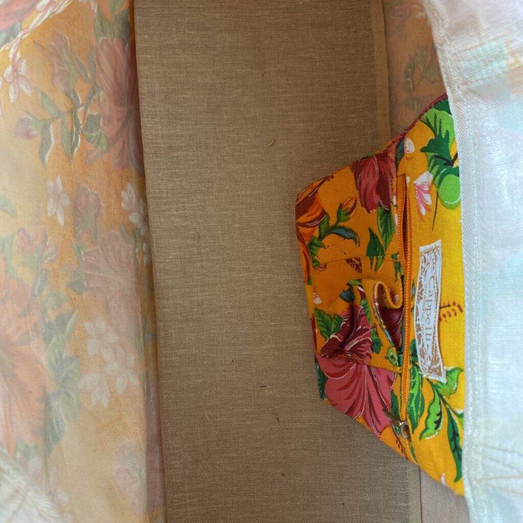 LARGE FLORAL DUFFLE BAG