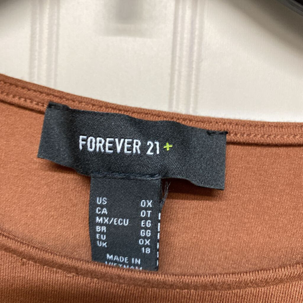 LONG SLEEVE CROPPED TOP