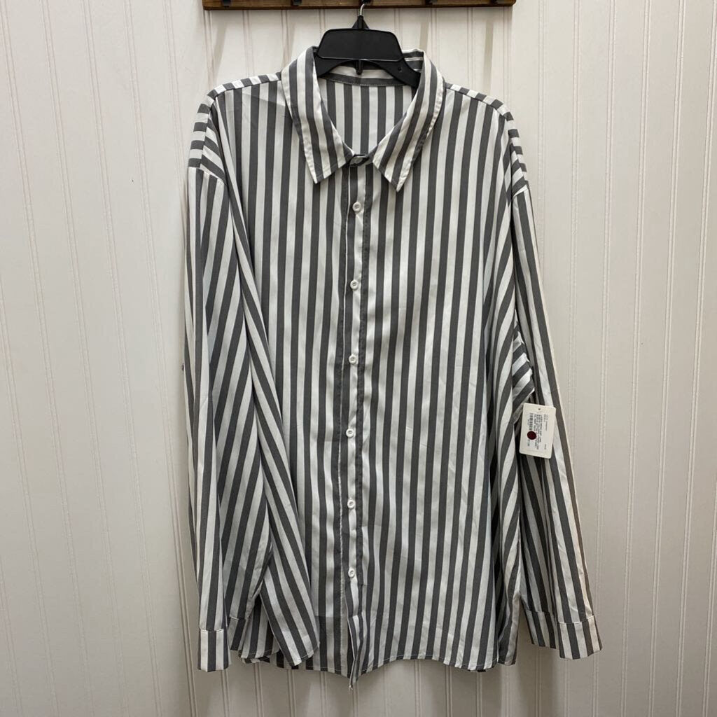 COLLARED STRIPED LONG SLEEVE BUTTON UP