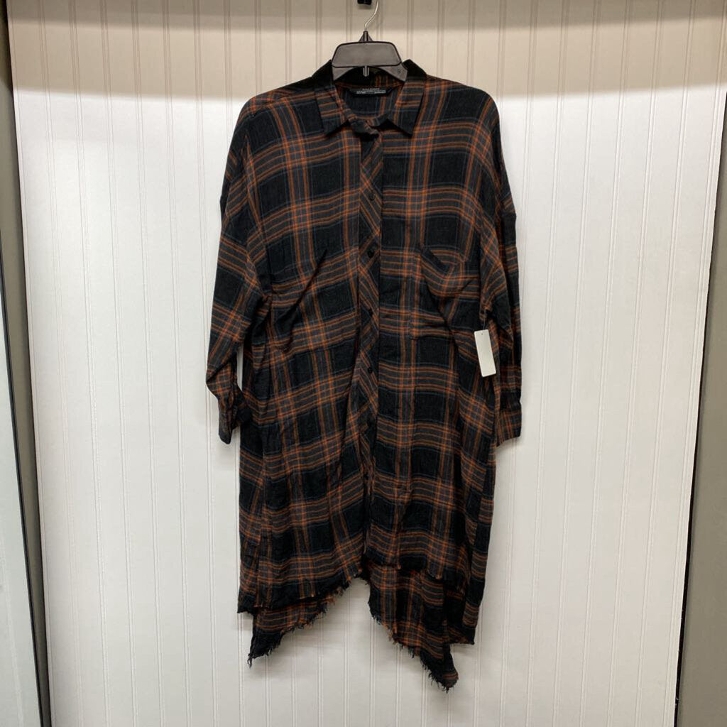 LONG SLEEVE COLLARED FRAYED FLANNEL SHIRT