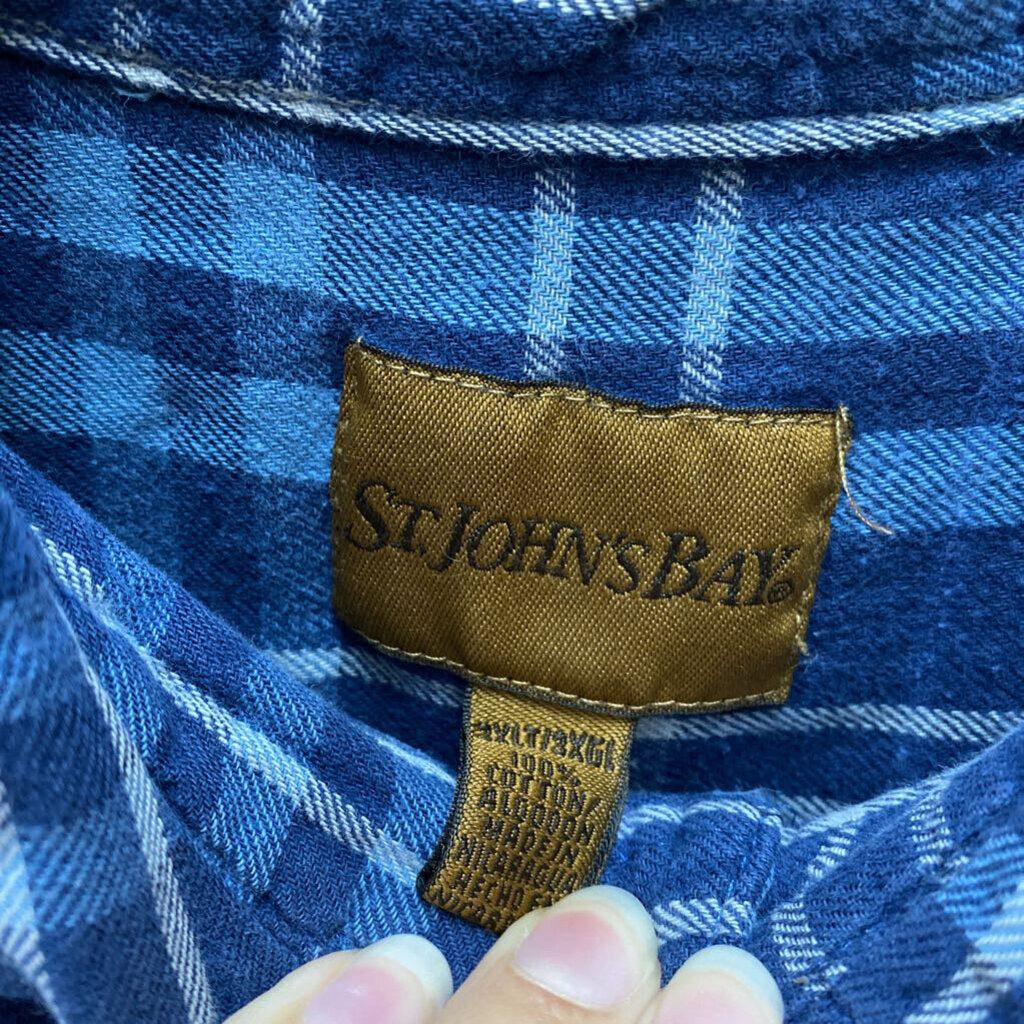 COLLARED PLAID LONG SLEEVE FLANNEL SHIRT