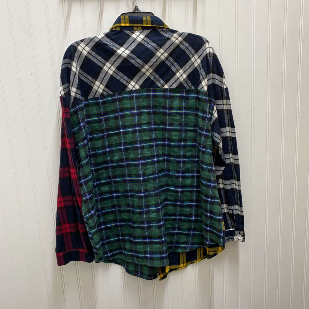 COLLARED PLAID LONG SLEEVE FLANNEL SHIRT