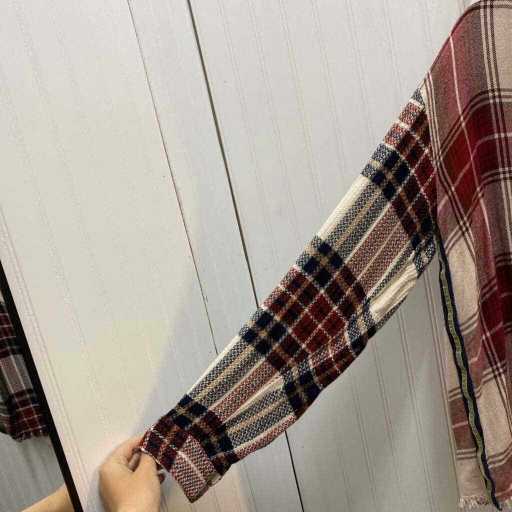 COLLARED PLAID LONG SLEEVE FRAYED FLANNEL