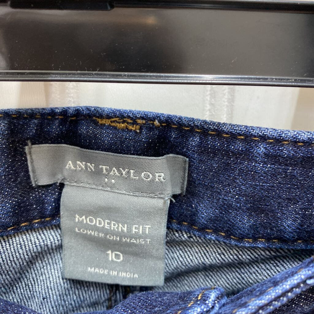 MODERN FIT JEANS