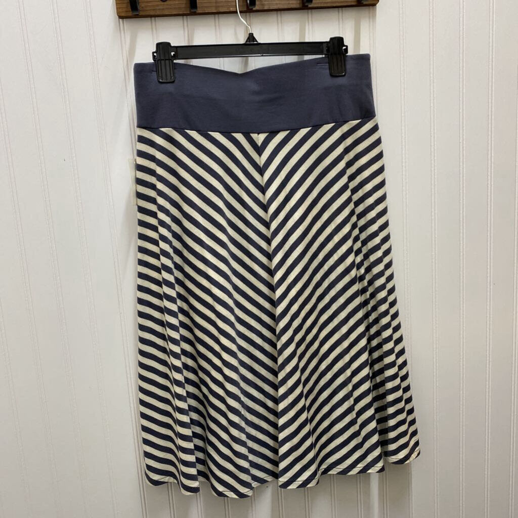 KNIT STRIPED SKIRT