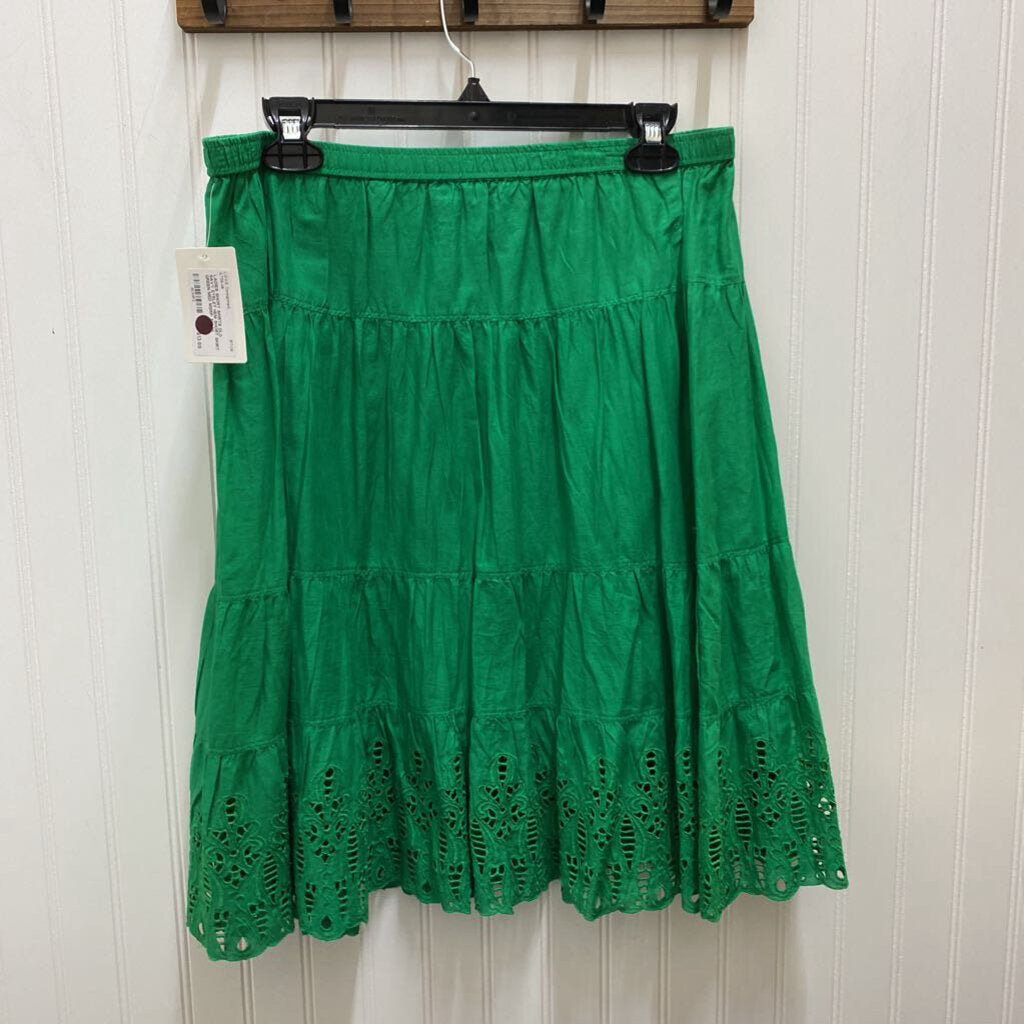 EYELET HEM SHORT SKIRT