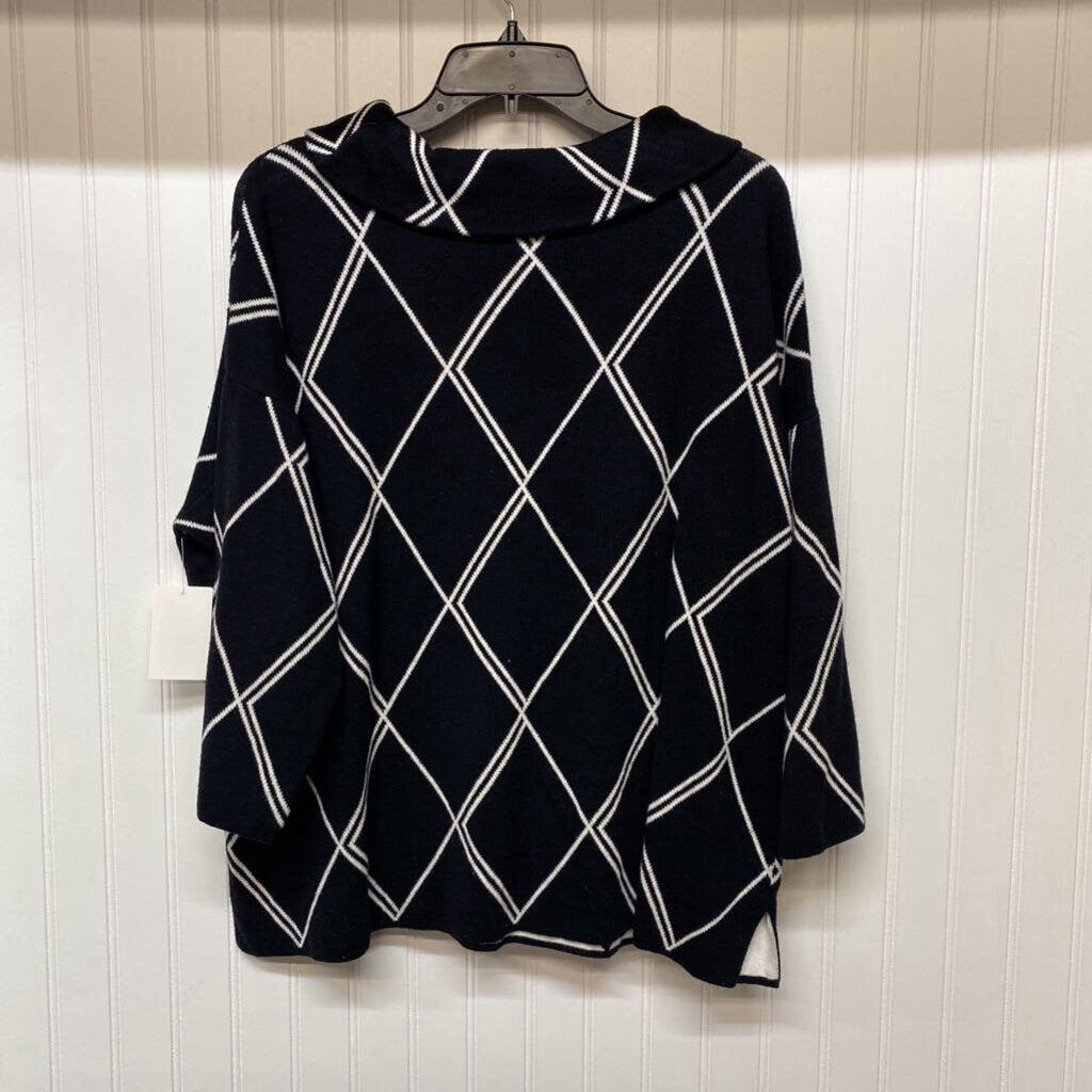 *BOAT NECK SWEATER WITH DIAMOND PATTERN