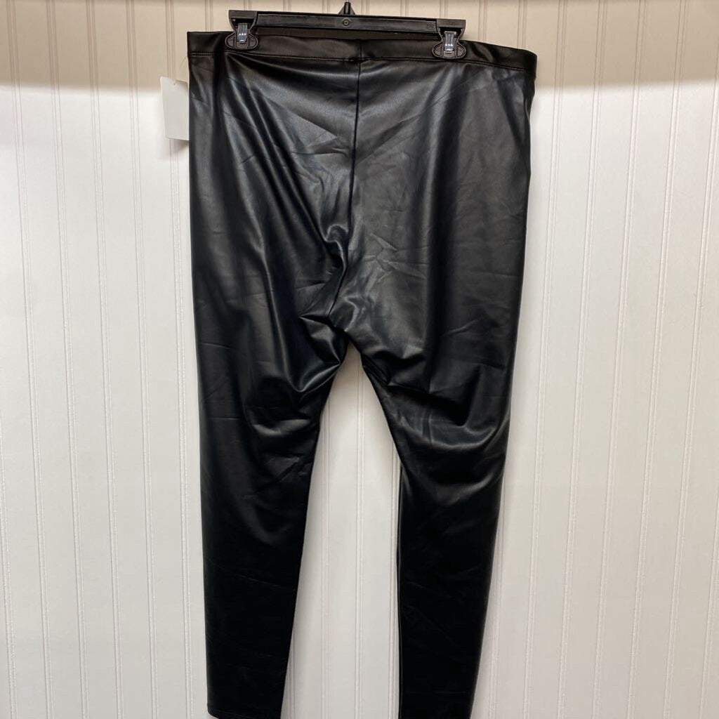 PLEATHER LEGGINGS