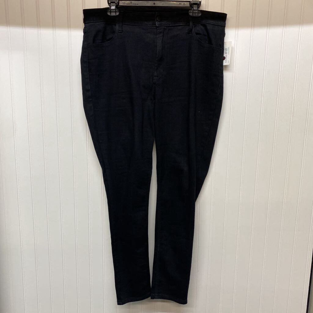 SUPER SKINNY JEANS