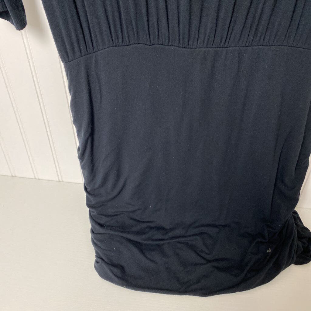 LONG SLEEVED DRESS