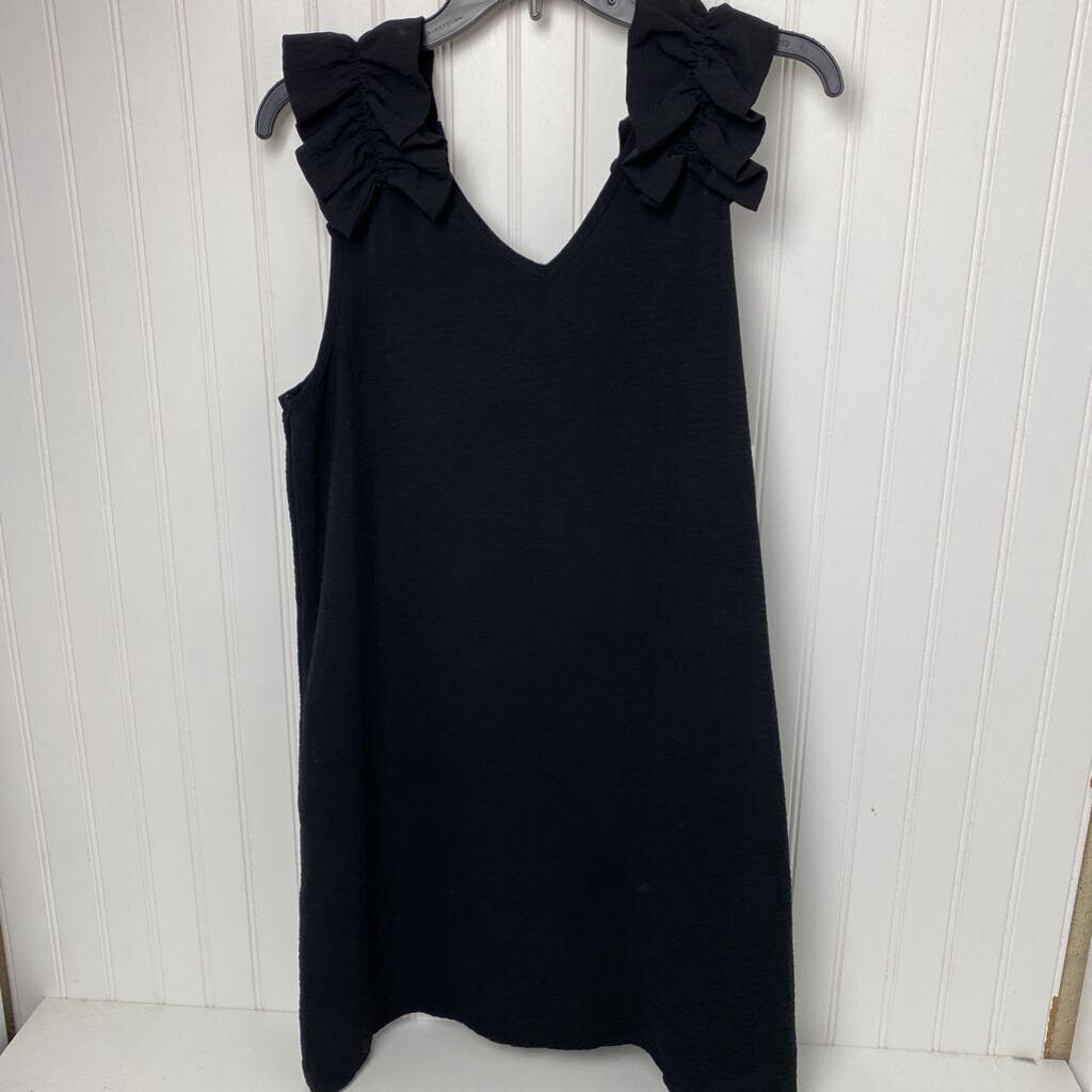 RUFFLED SLEEVLESS DRESS