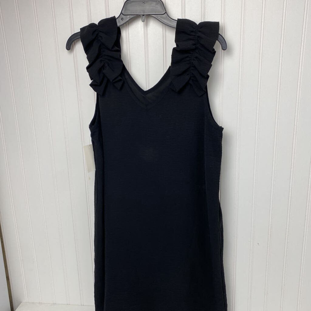 RUFFLED SLEEVLESS DRESS