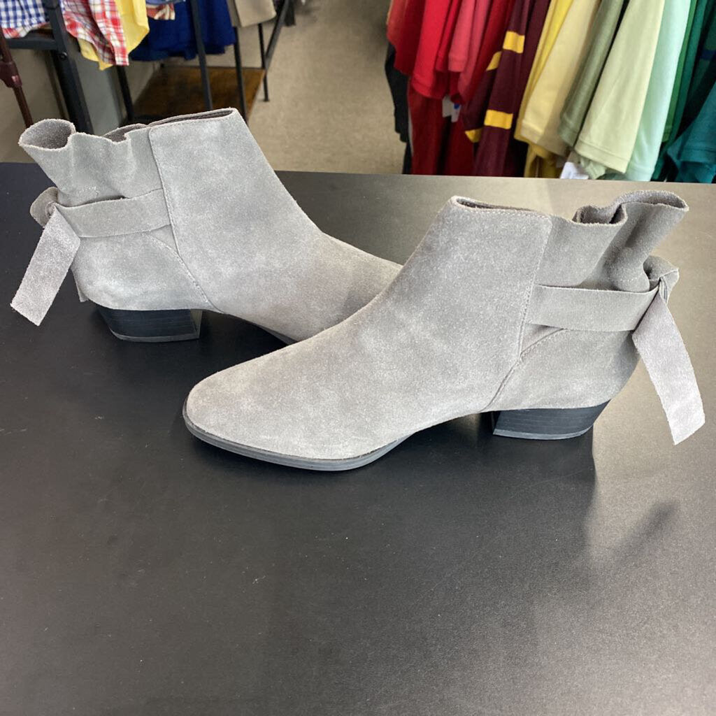 SUEDE ANKLE BOOTS