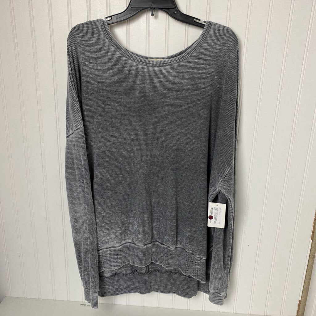 LONG SLEEVE KNIT TOP