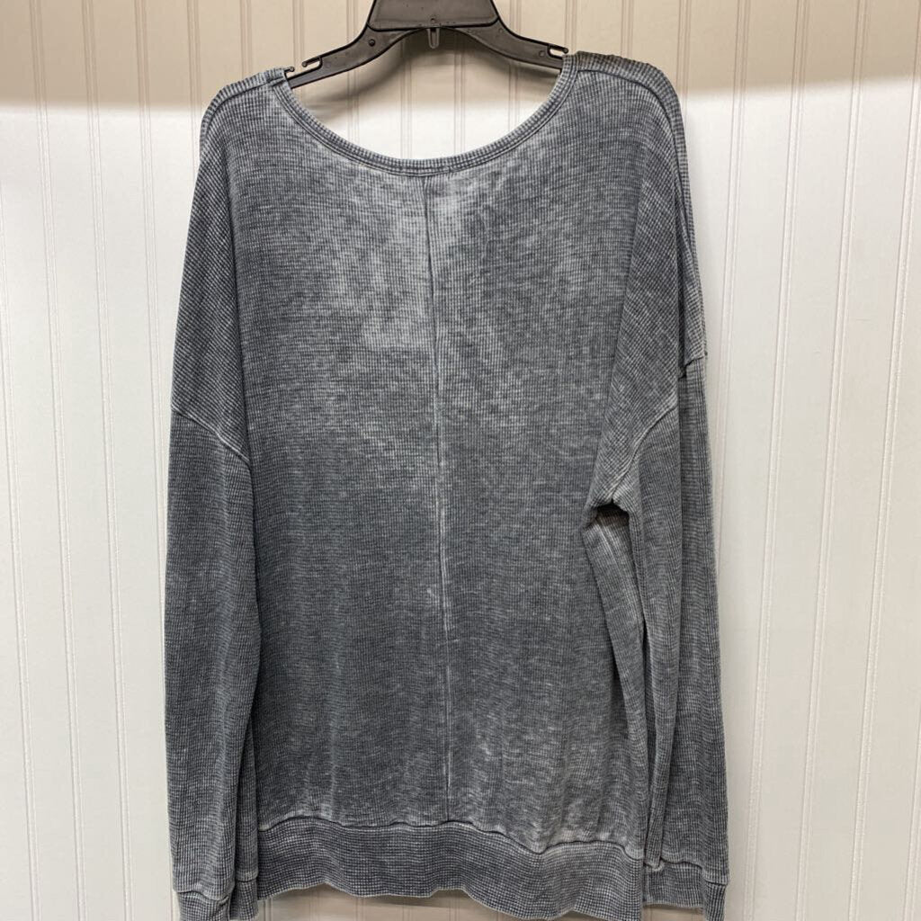 LONG SLEEVE KNIT TOP