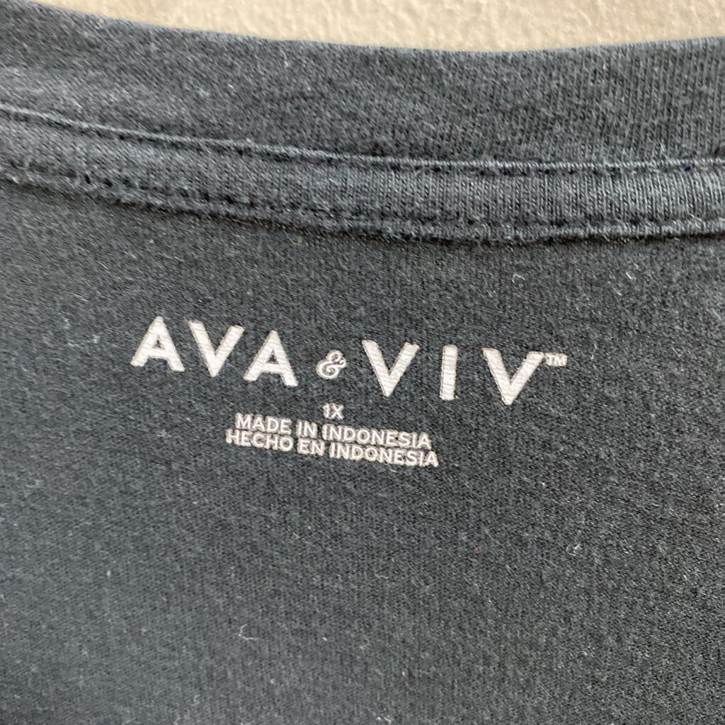 SHORT SLEEVE TEE