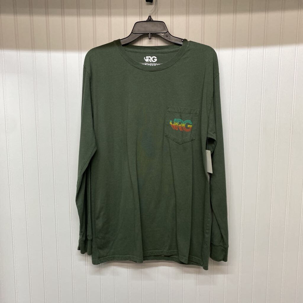 LONG SLEEVE GRAPHIC TEE
