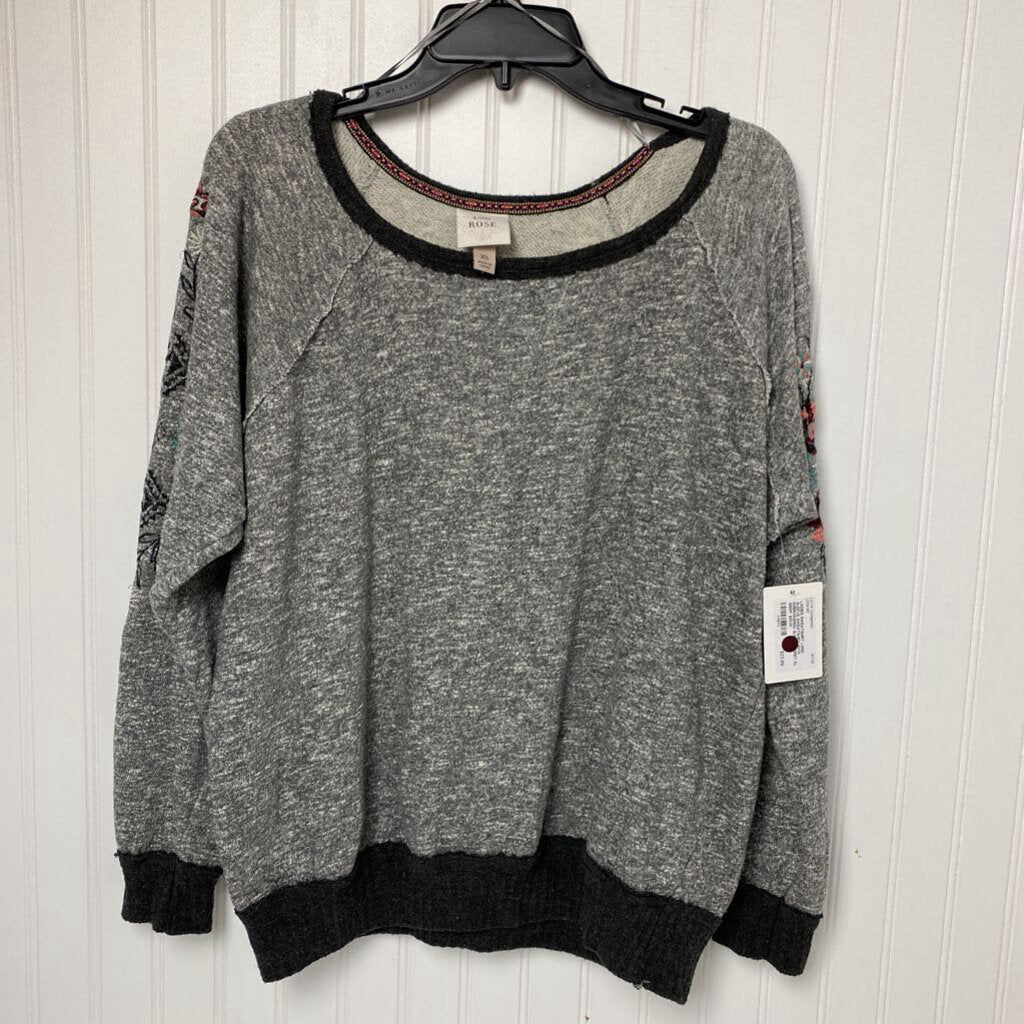 LONG SLEEVE SWEATSHIRT WITH EMBROIDERED SLEEVES