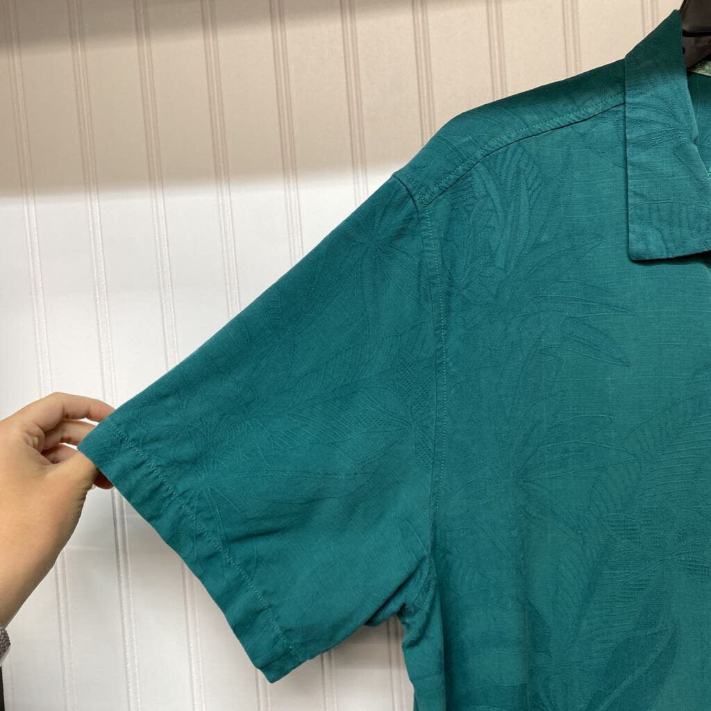 SHORT SLEEVE BUTTON UP