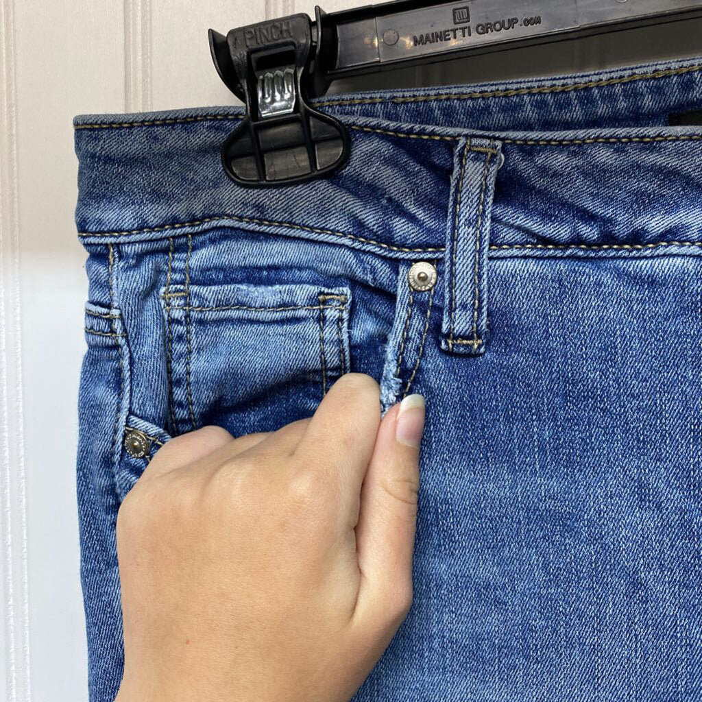 LADIES JEANS