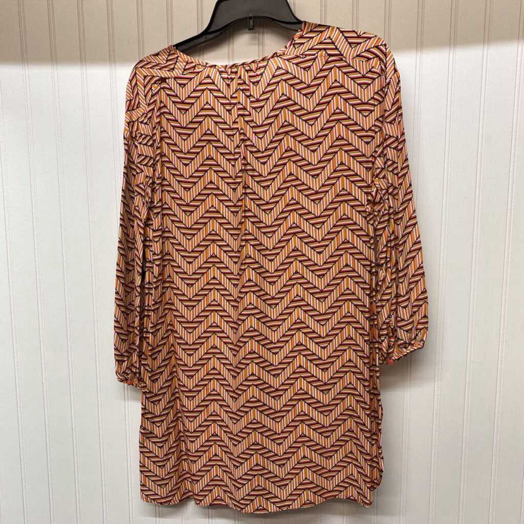 V NECK LONG SLEEVED