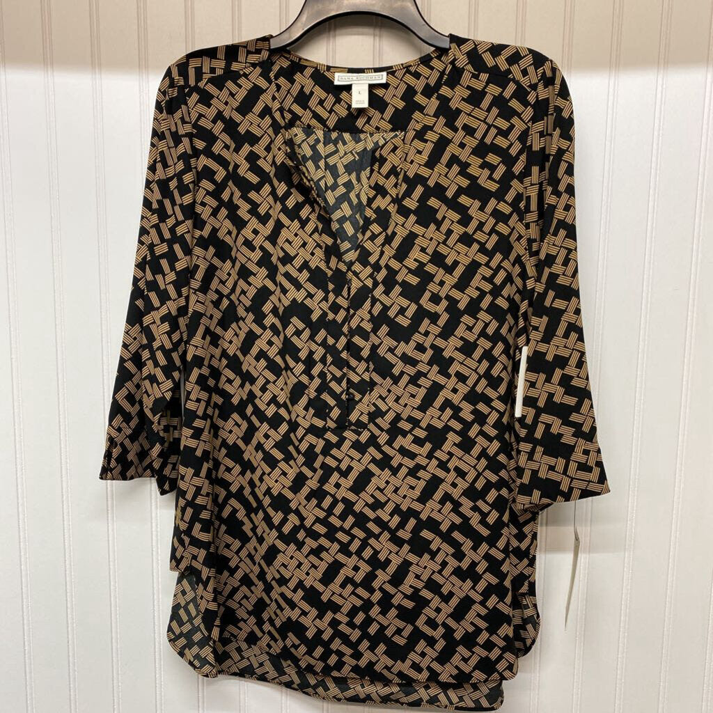 3/4 SLEEVED V NECK