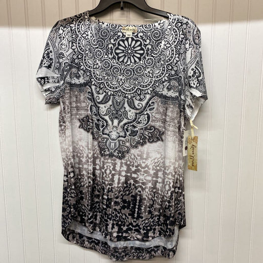 GLITTERED SHORT SLEEVED