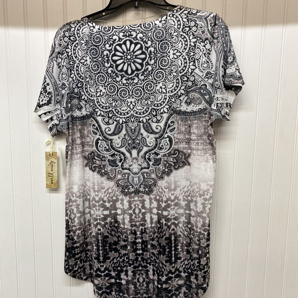 GLITTERED SHORT SLEEVED