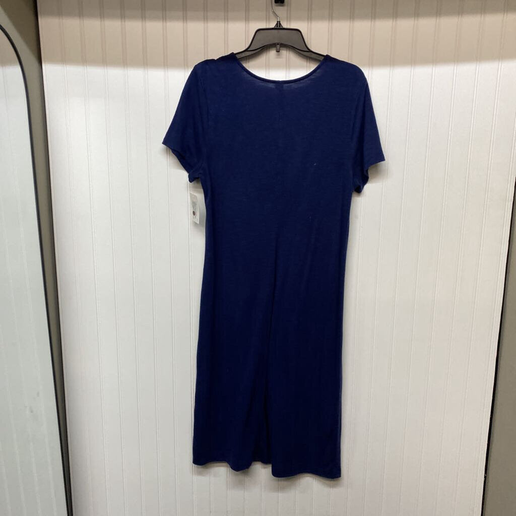 SHORT SLEEVED T SHIRT DRESS