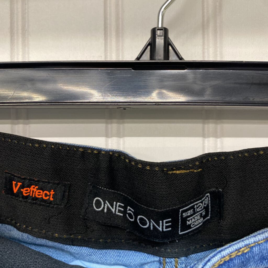 HIGH RISE JEANS