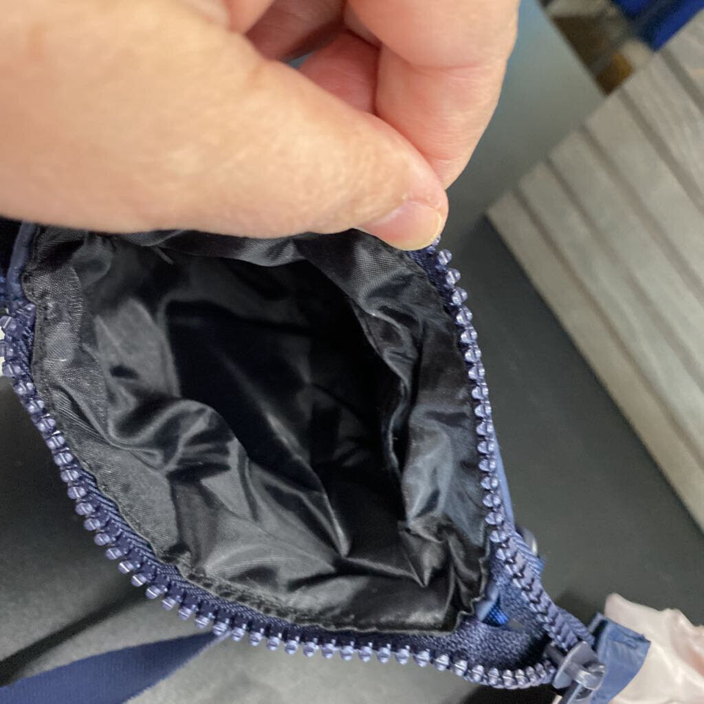 SMALL NYLON CROSSBODY