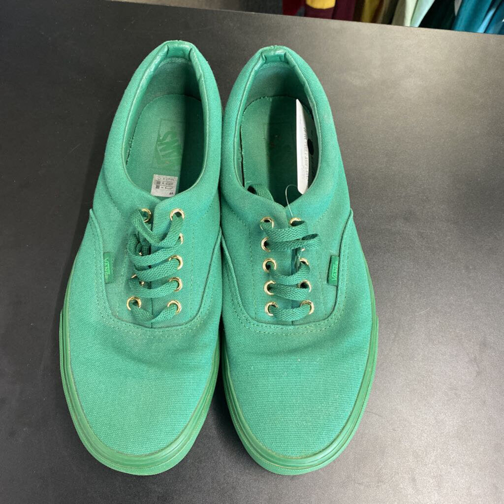 CANVAS VANS