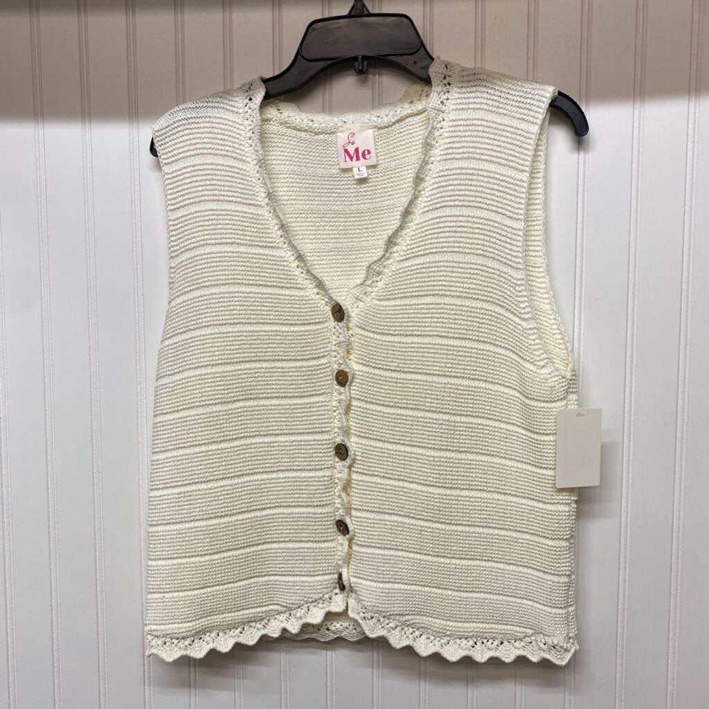 BUTTON DOWN SWEATER VEST