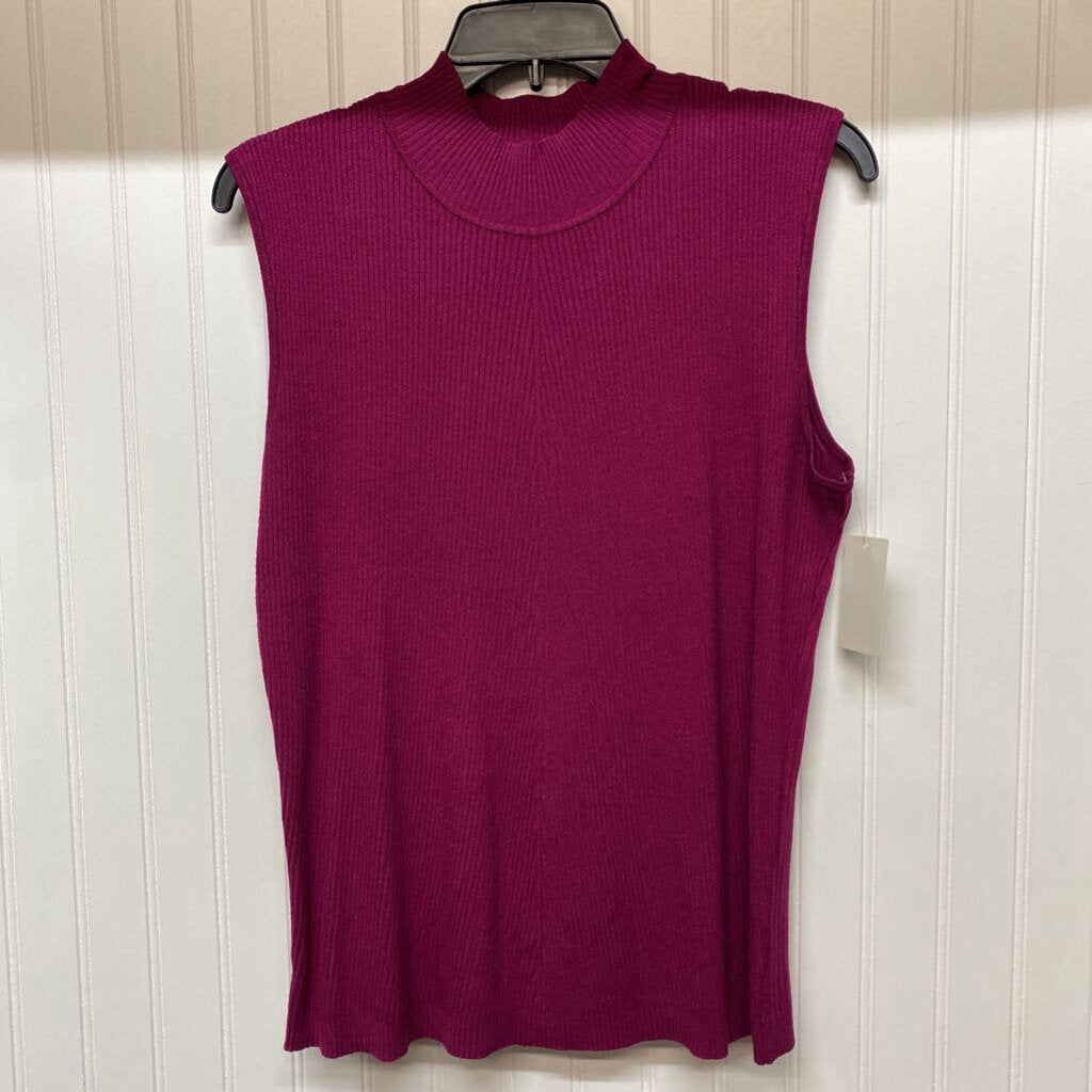 SLEEVLESS SWEATER