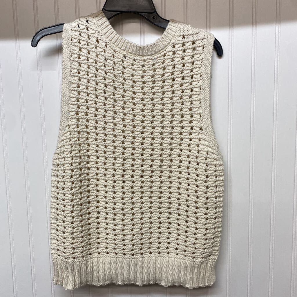 CHUNKY KNIT SWEATER