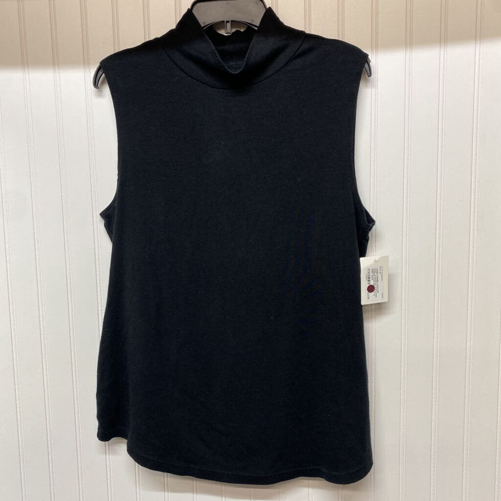 SLEEVLESS SUMMER SWEATER