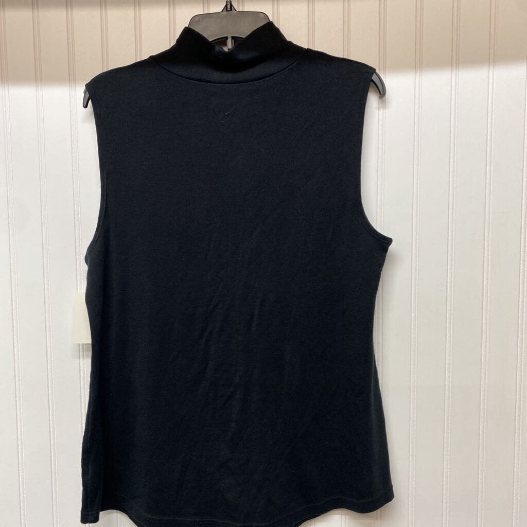 SLEEVLESS SUMMER SWEATER