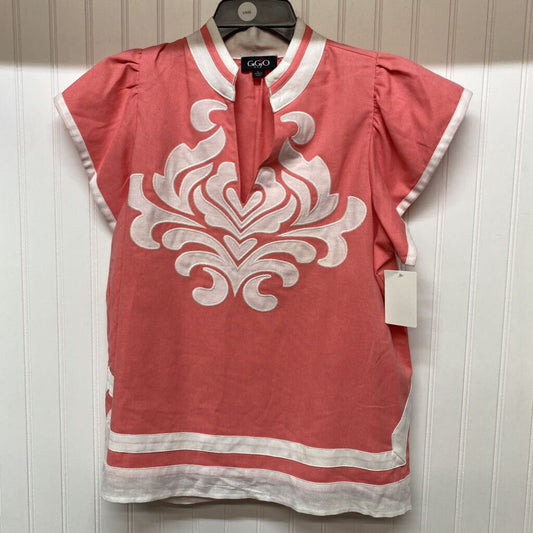 CAP SLEEVED TOP