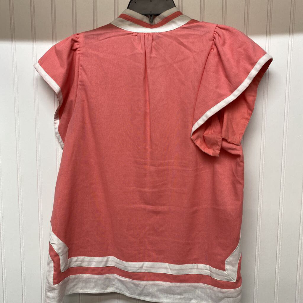CAP SLEEVED TOP