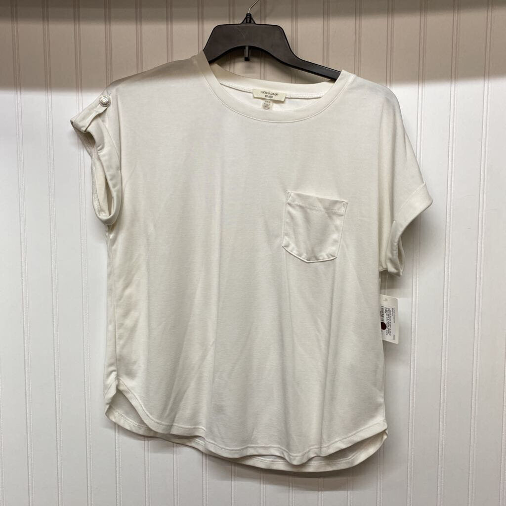SHORT SLEEVED WITH POCKET