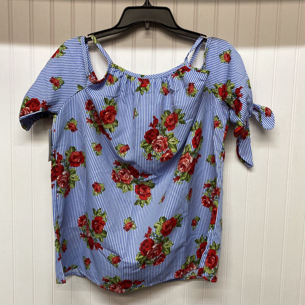 OPEN SHOULDER TOP