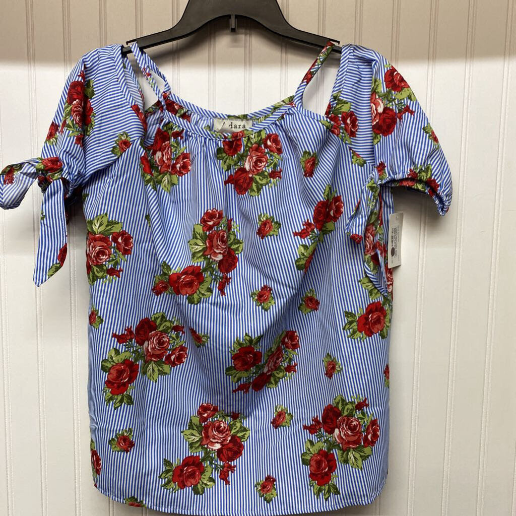 OPEN SHOULDER TOP