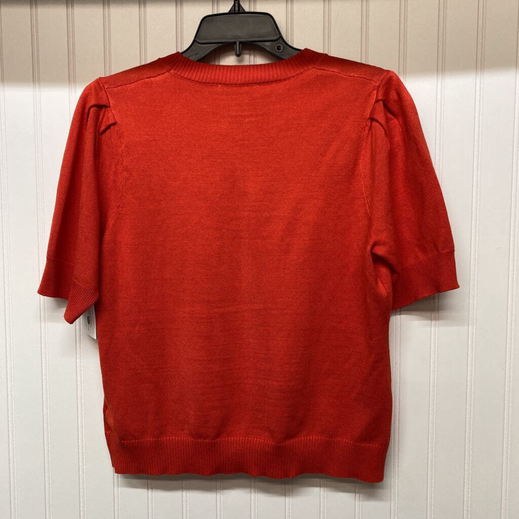 SHORT SLEEVED SWEATER