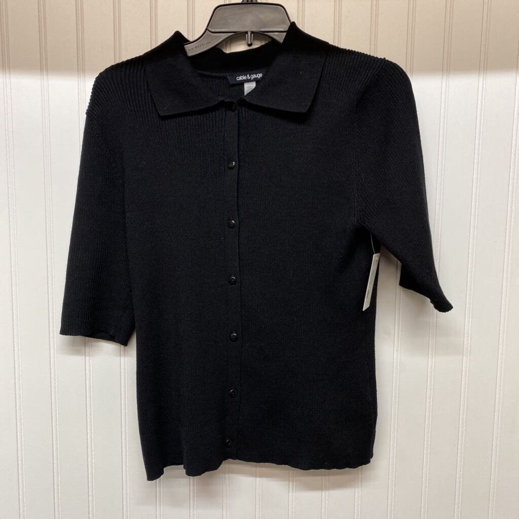 SHORT SLEEVED BUTTON DOWN