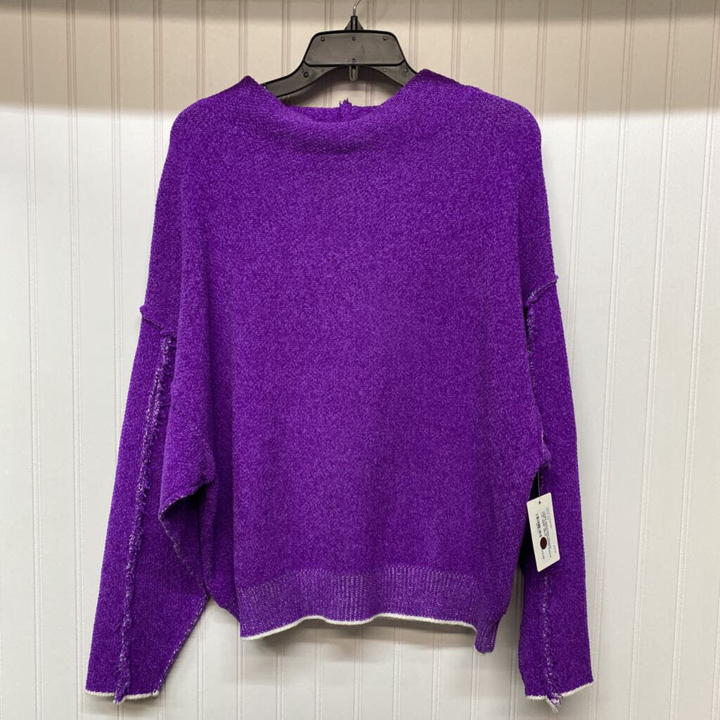 WIDE SLEEVED SWEATER